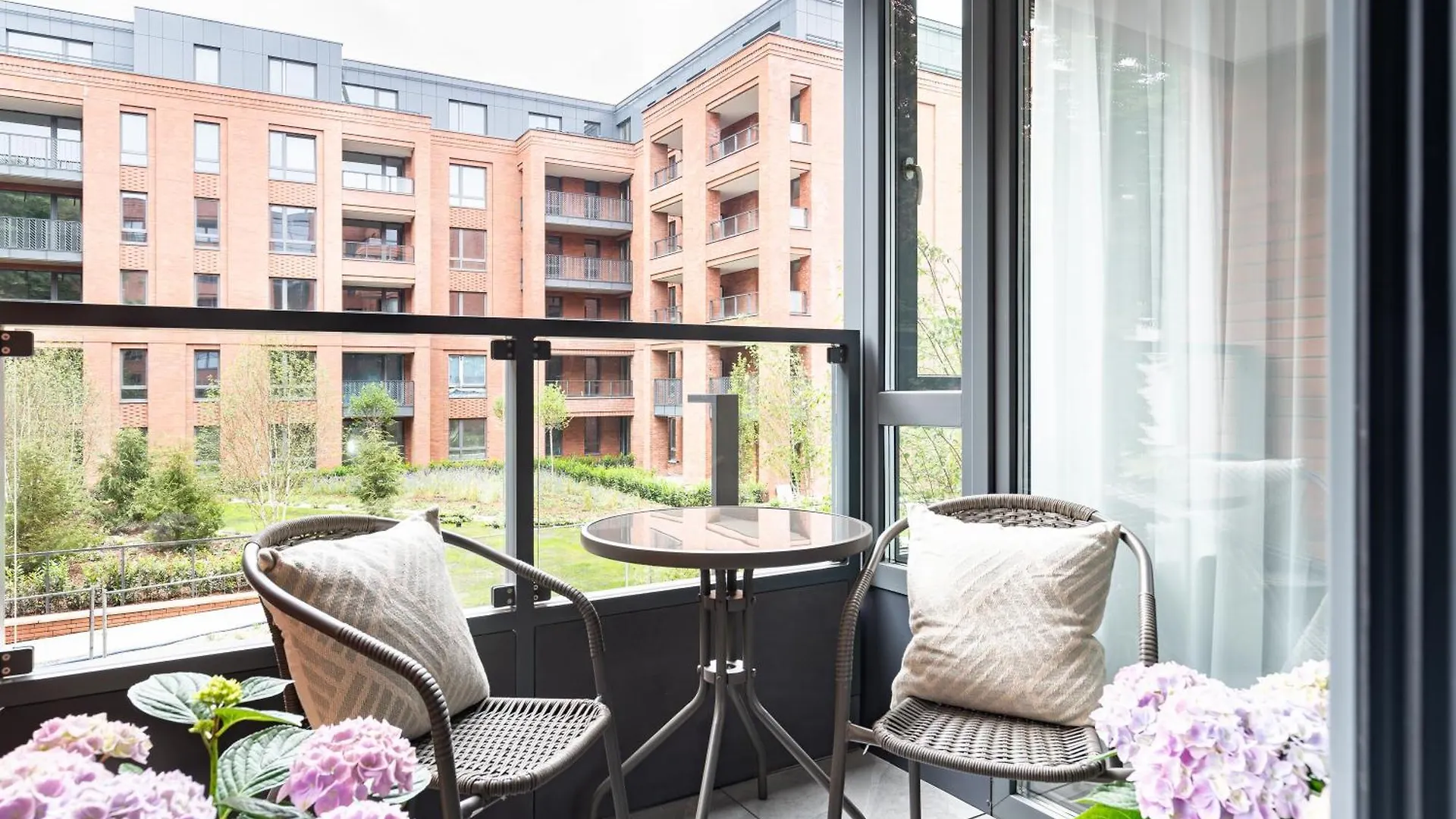 Apart-hotel Scala 60C City Center Apartments & Studio By Lion Apartments Gdańsk