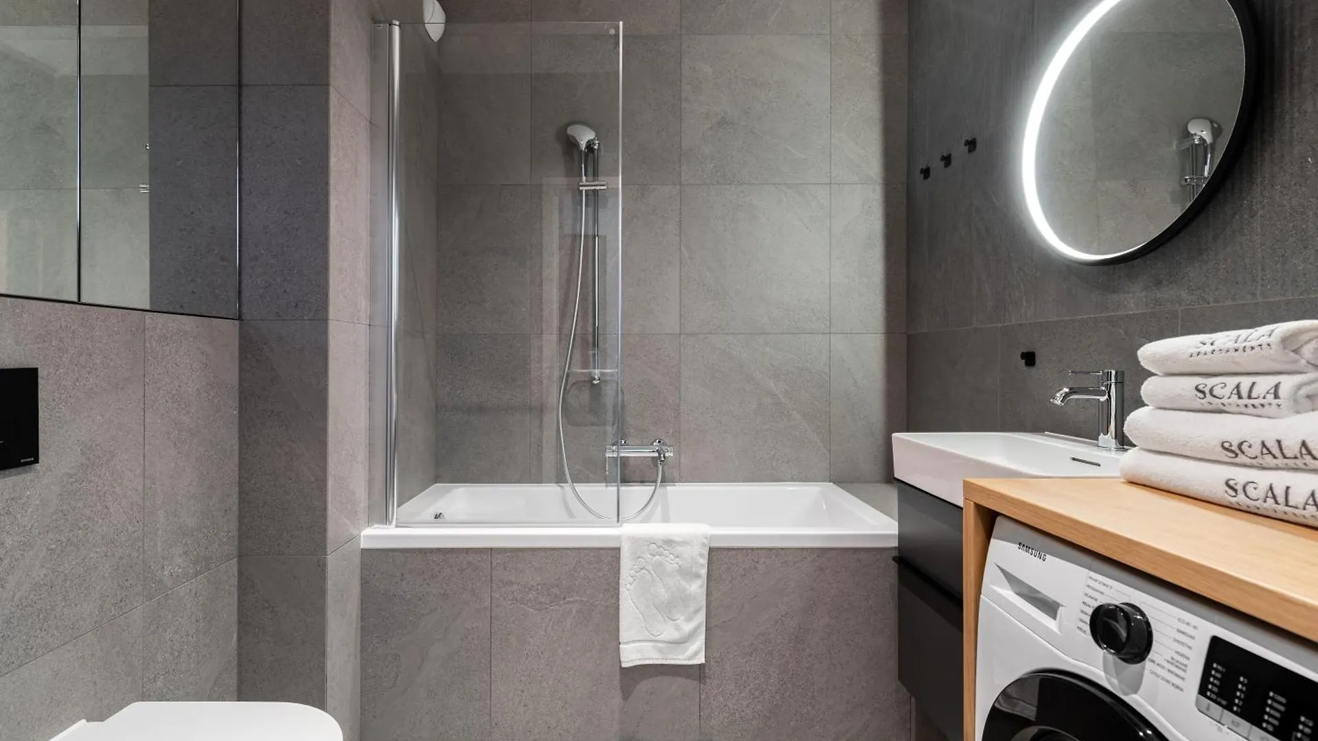 Scala 60C City Center Apartments & Studio By Lion Apartments Gdansk